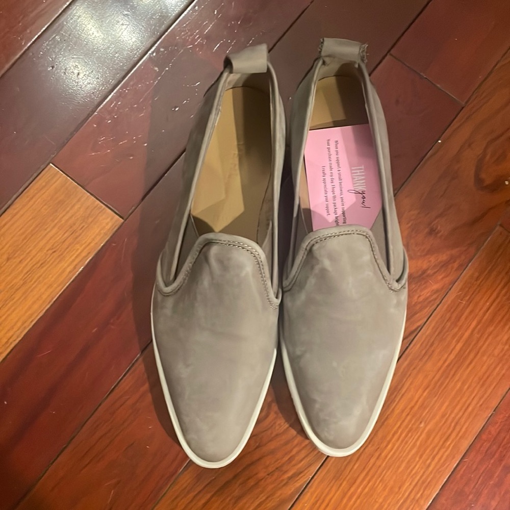 Everlane The Street Shoe in Nubuck Taupe Suede